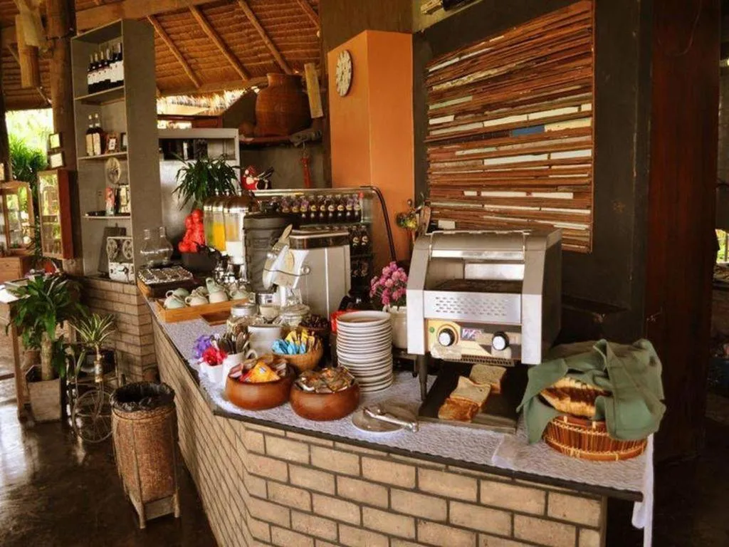 Dern Din Du Dao Resort