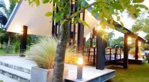CoCo Tree Resort
