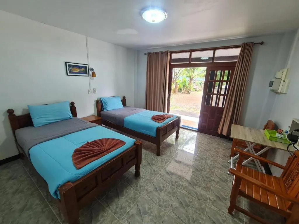 Bed in Khemthong Resort 9