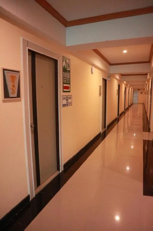 Phetlada Pavilion & Resort