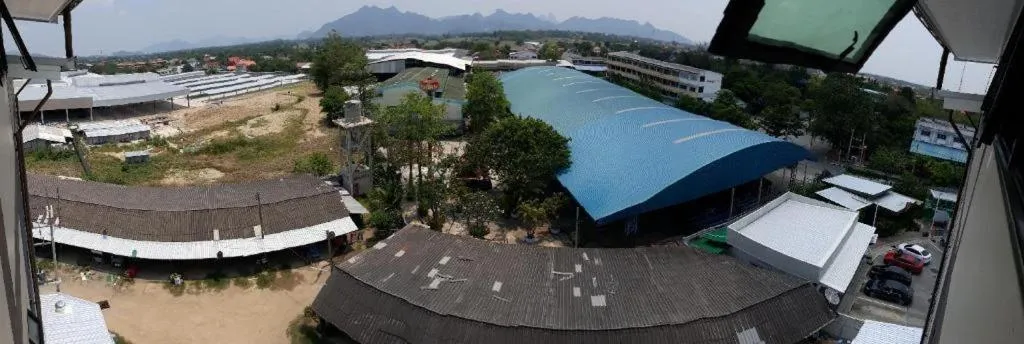 Phetlada Pavilion & Resort