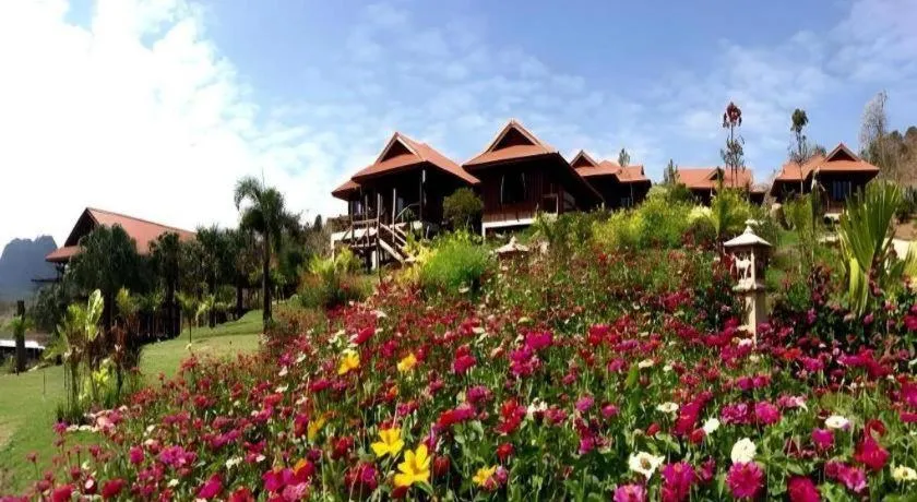 Maan Mek Talay Mok Resort