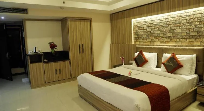 Bed in The Pearl Grand Hotel