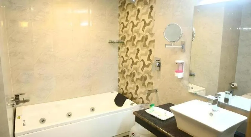 The Pearl Grand Hotel