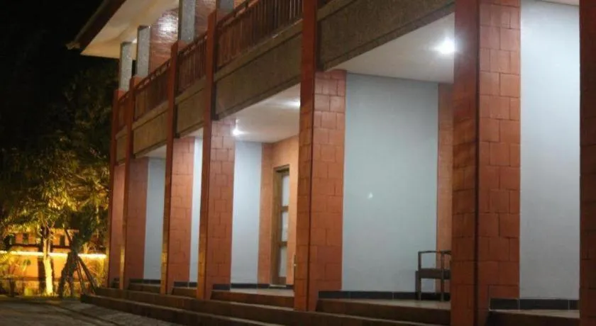 ONO JOGLO RESORT AND CONVENTION JEPARA