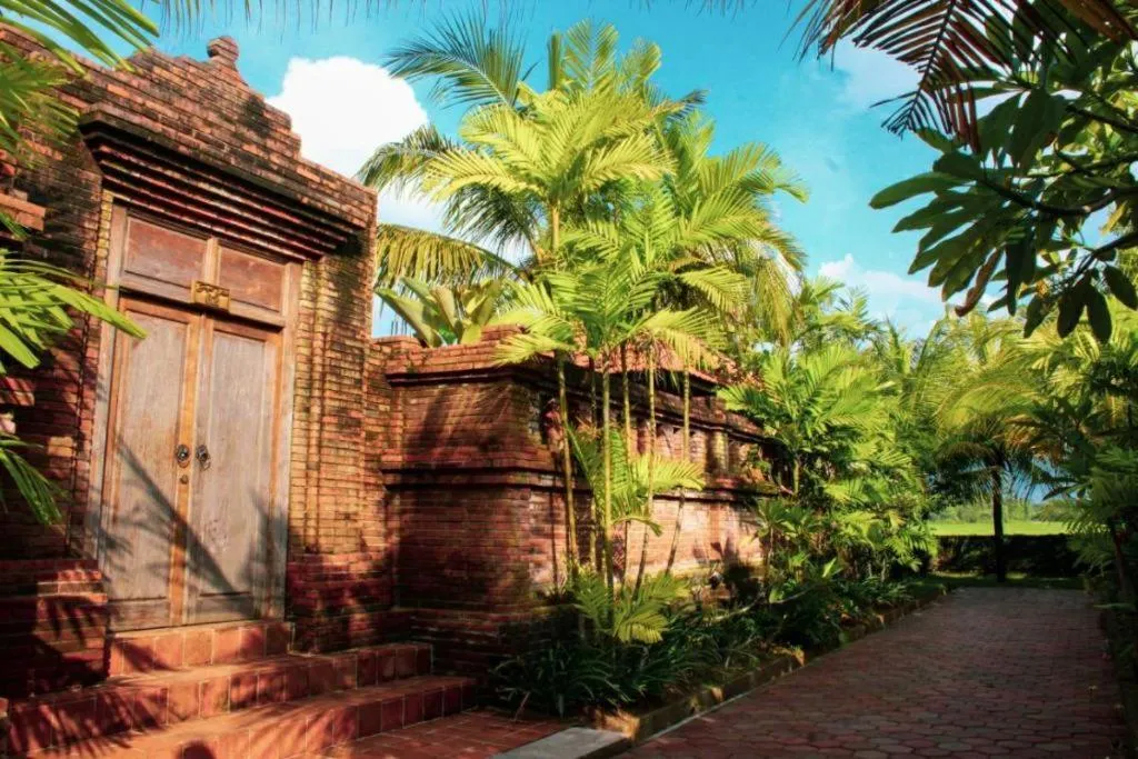 ONO JOGLO RESORT AND CONVENTION JEPARA