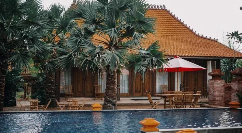 ONO JOGLO RESORT AND CONVENTION JEPARA