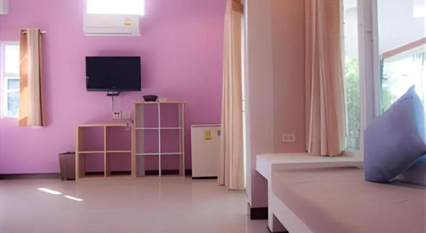 Bed in T.Tao Garden Home