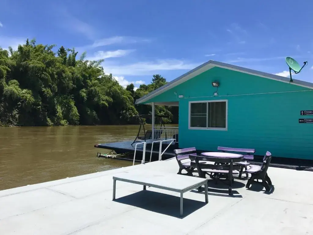 The Green House Kanchanaburi The Green House Kanchanaburi