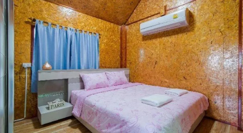 Bed in wisahome hua hin