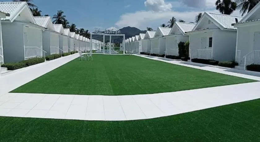 The White Resort