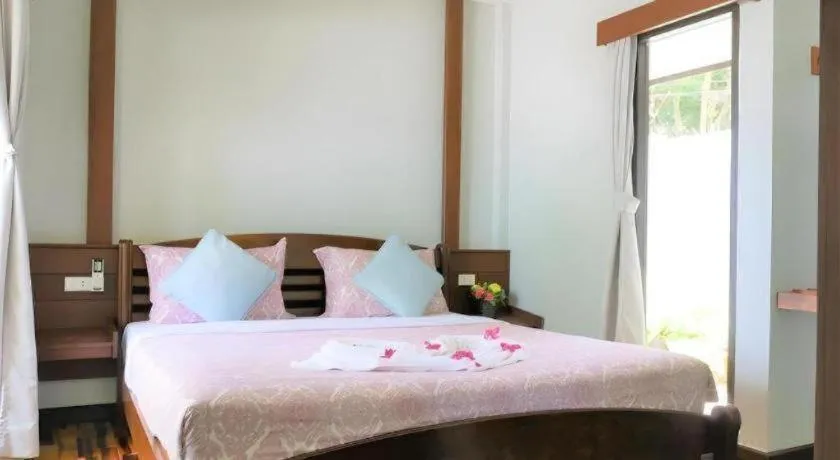 Bed in Samet Ville Resort