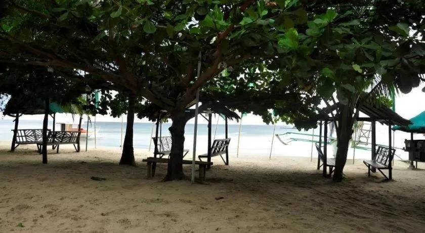 Paseo Verde Beach Resort