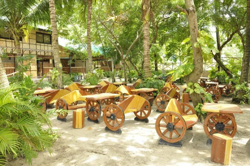 Paseo Verde Beach Resort