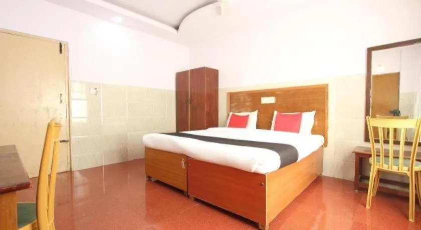 Bed in Hotel Wilson - Velankanni