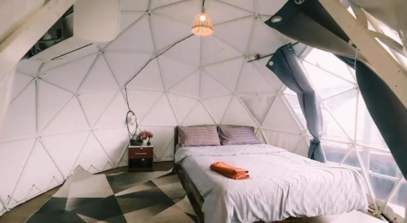 Bed in Rai Hyod Mei Resort