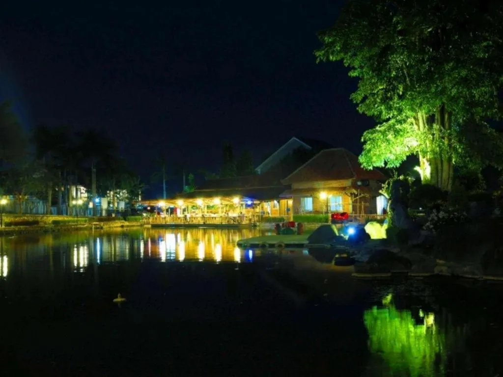 Grage Sangkan Hurip Resort & Spa