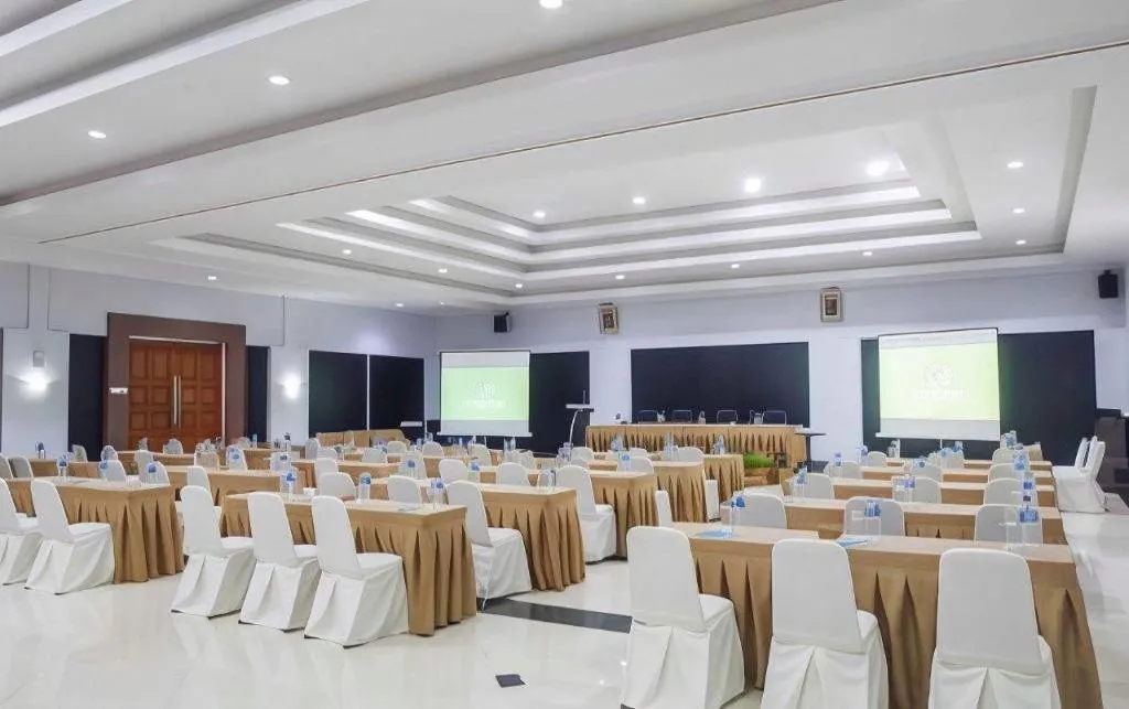 Grage Sangkan Hurip Resort & Spa