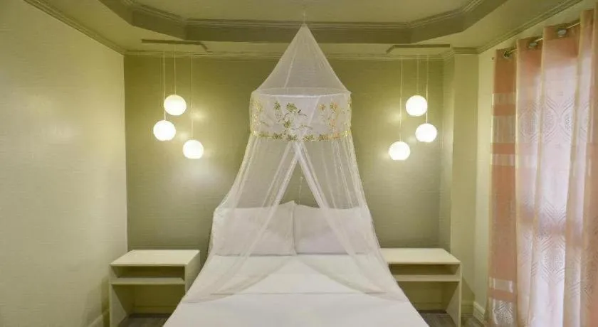 Bed in Summer Connection