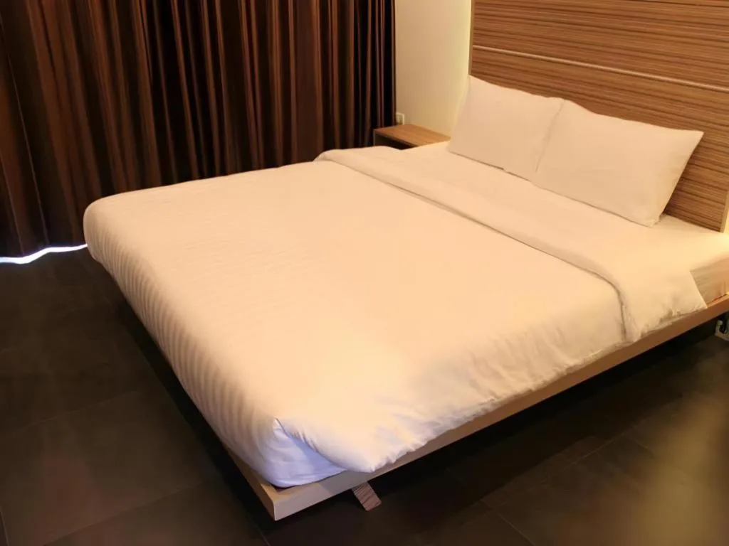 Bed in Baan Issara