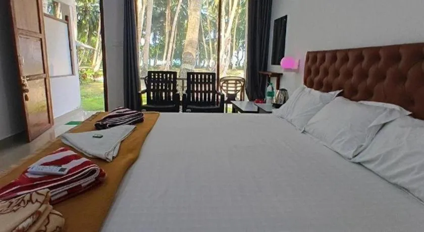 Bed in Sea View Beach Resort