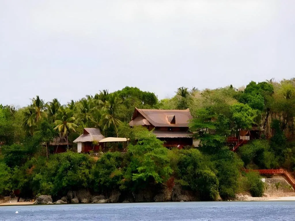 Nataasan Beach Resort and Dive Center