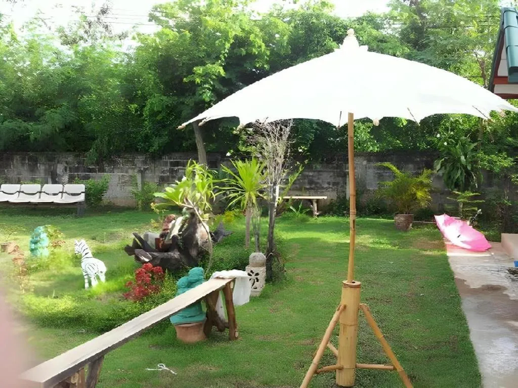 Chiangkhan Greenview Resort