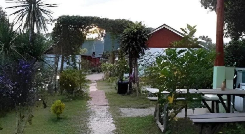 Chiangkhan Greenview Resort