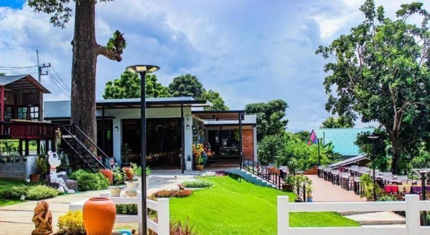 Riverside Hill Resort and Restaurant