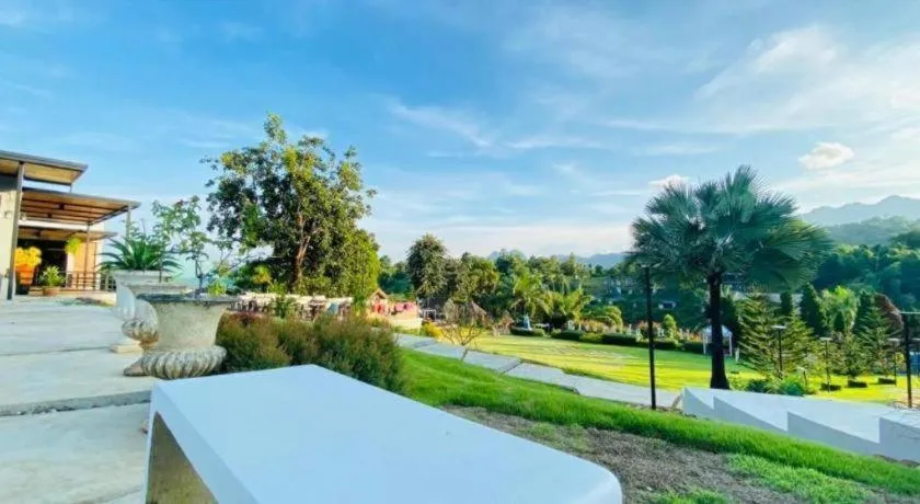 Riverside Hill Resort and Restaurant