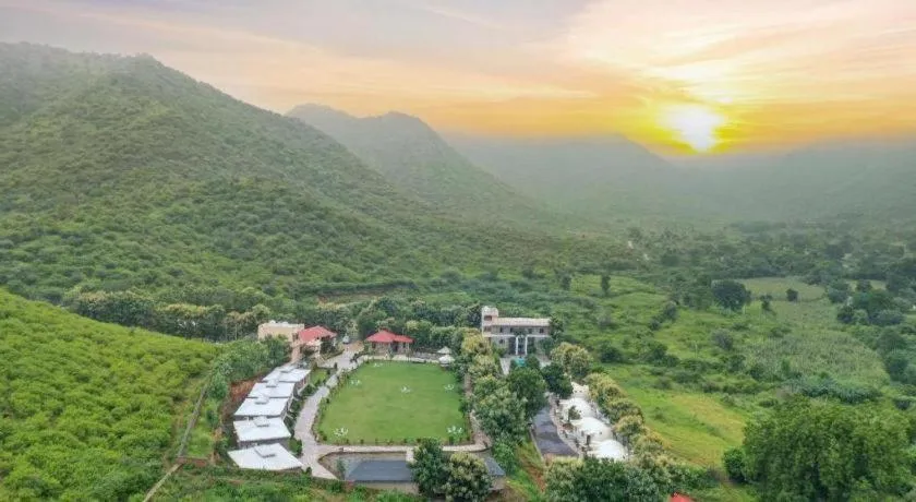 Kavish Holiday Hill Resort n Spa - Udaipur