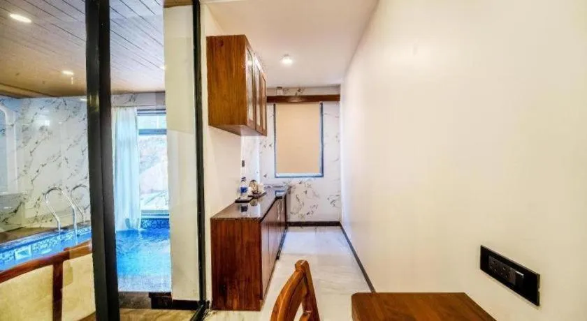 Kavish Holiday Hill Resort n Spa - Udaipur