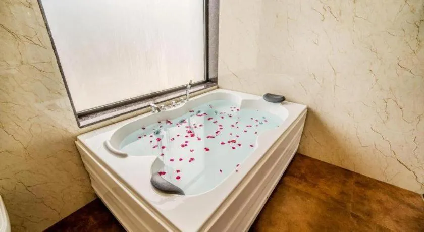 Kavish Holiday Hill Resort n Spa - Udaipur