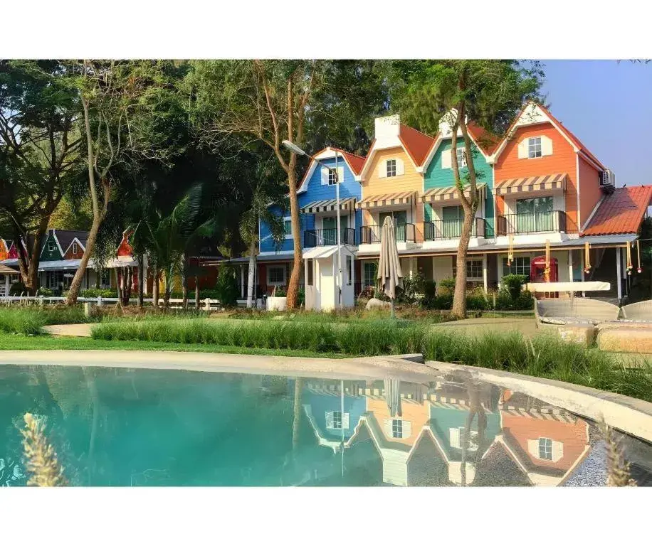 Belmont Village Hotel Belmont Village Hotel