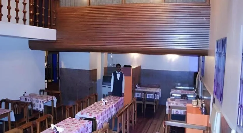 Hotel Charans International