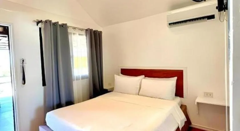 Bed in Steps Garden Resort