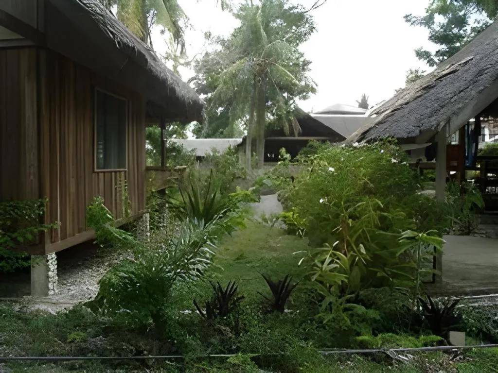 Mayas Native Garden Resort