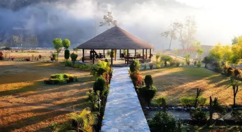 Pratiksha River Retreat