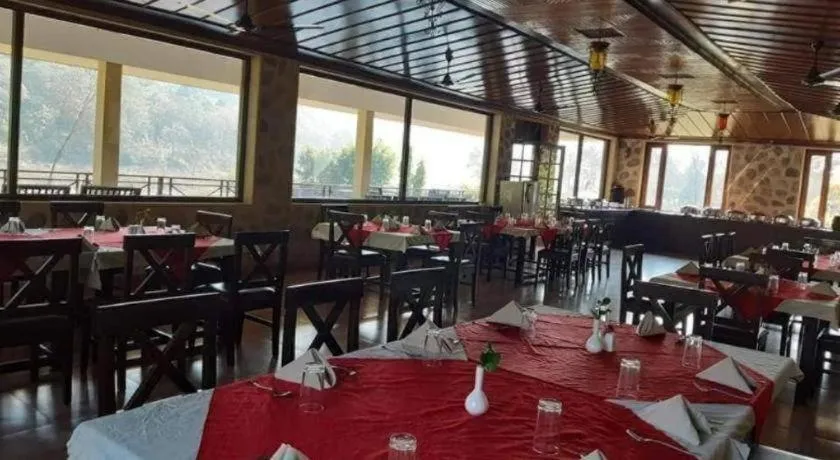 Pratiksha River Retreat