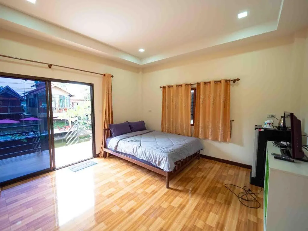 Bed in Chiw Rim Chon Resort Pak Chong