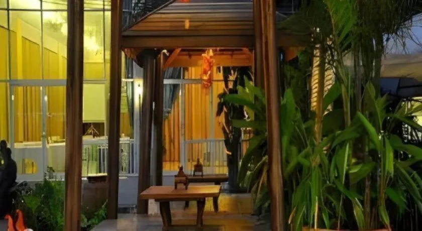 N Siri Resort & Hotel