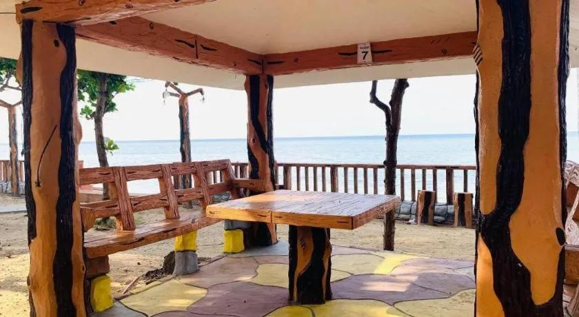 Villa Soledad Beach Resort