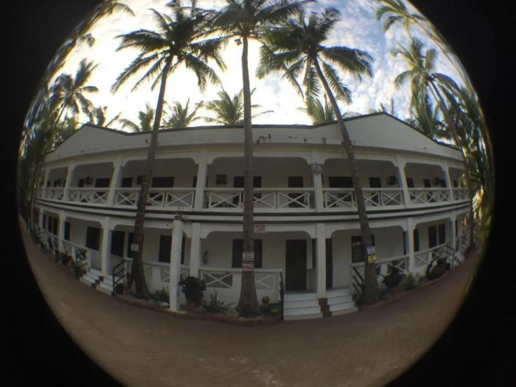 Villa Soledad Beach Resort