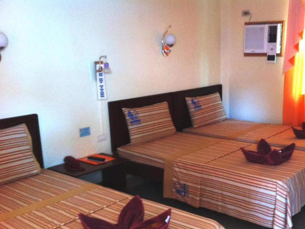 Bed in Raymen Beach Resort