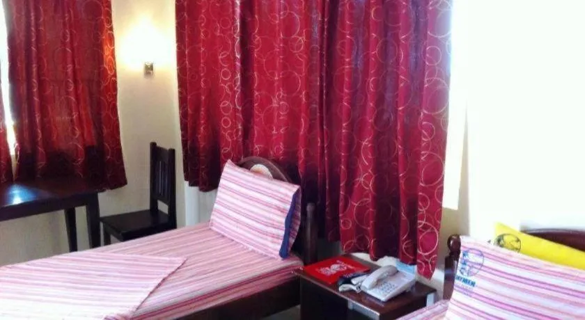 Bed in Raymen Beach Resort