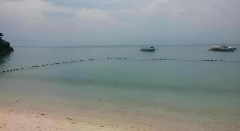 Raymen Beach Resort