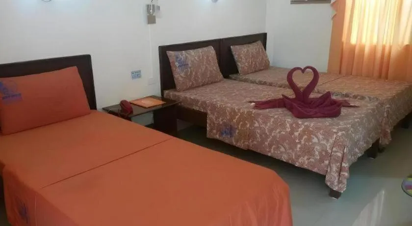 Bed in Raymen Beach Resort