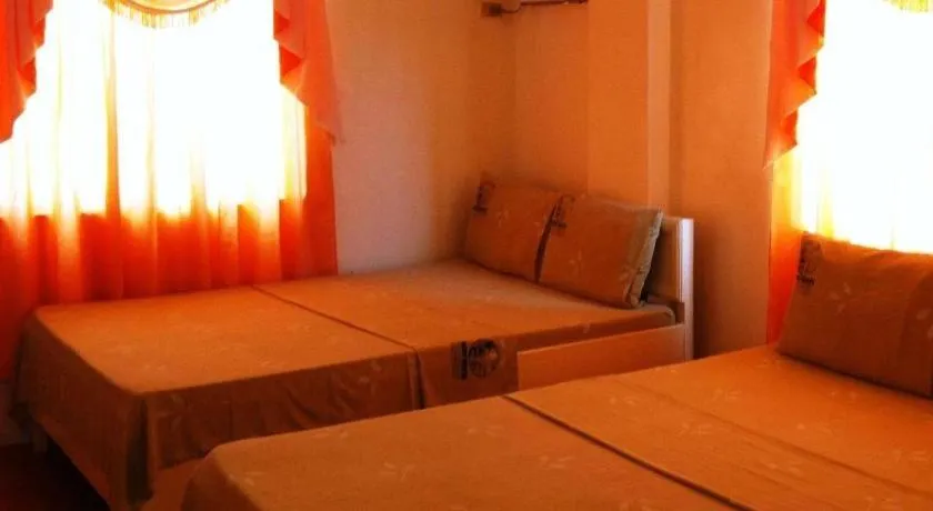 Bed in Raymen Beach Resort