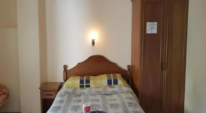Bed in Sabang Oasis Resort