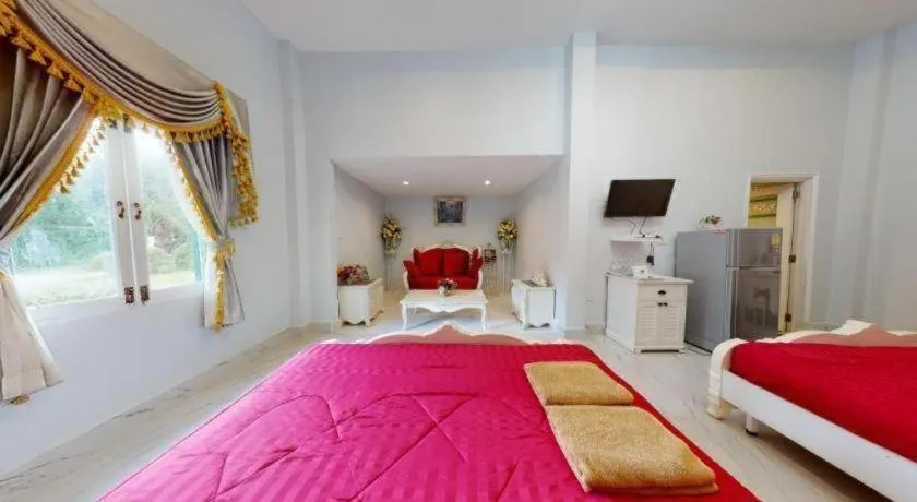 Bed in Cinque Terre Resort